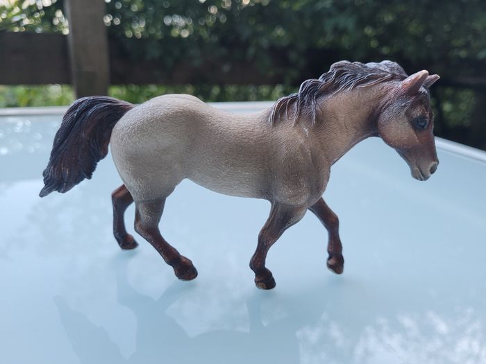 Lot de 3 Chevaux Scheich : 1 marron et noir, 1 marron/gris et 1 marron crinière tressée noeuds verts - photo numéro 5