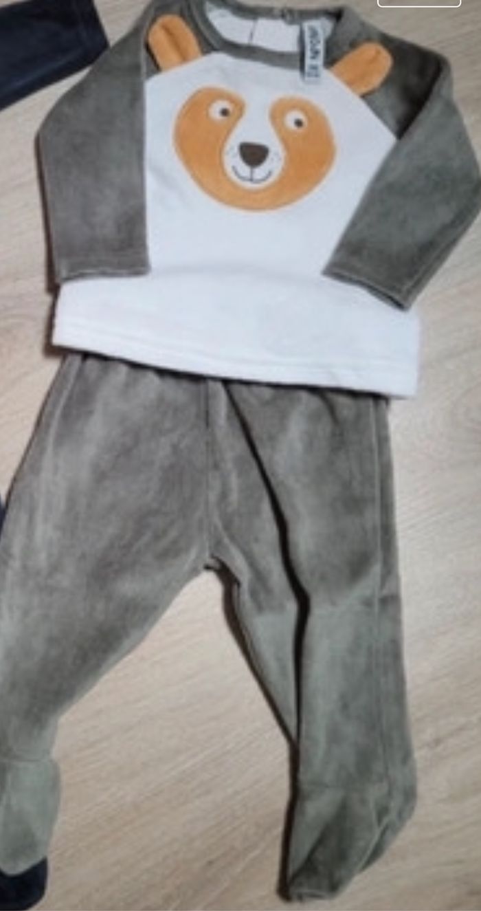 Pyjama en lot - photo numéro 3