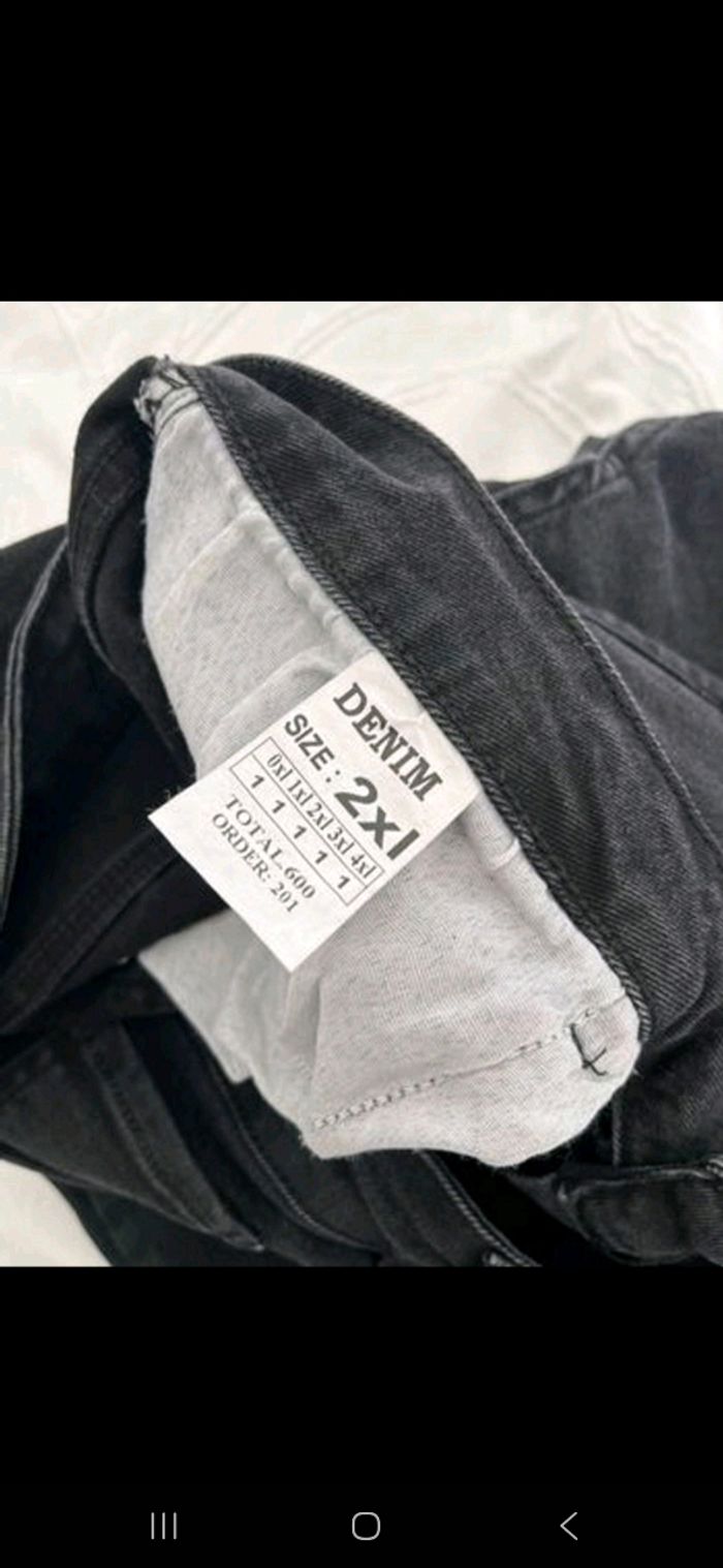 Jean noir taille haute