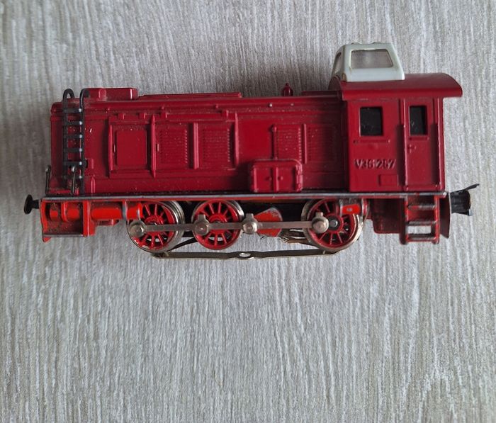 Locomotive diesel trix V36 257 - photo numéro 2