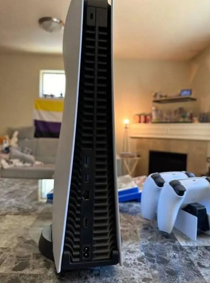 Sony PlayStation 5 - photo numéro 4