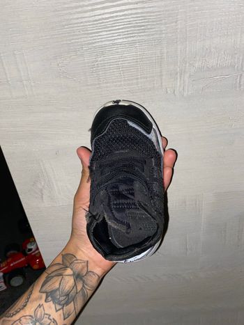 Basket garçon taille 23