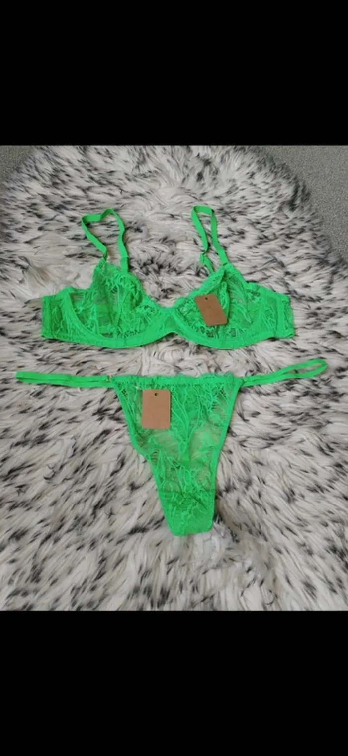 Ensemble vert