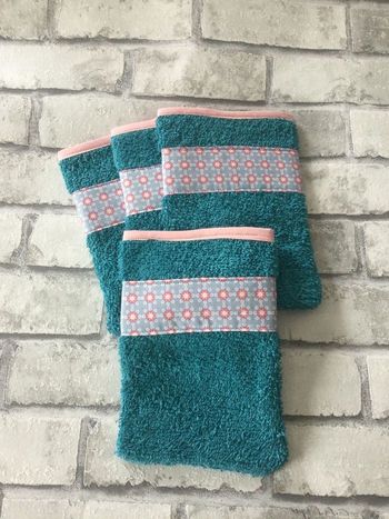 Lot de 4 gants de toilette