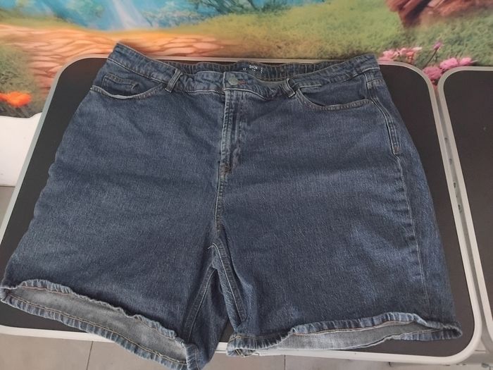 Lot 2 shorts taille 54 - photo numéro 3