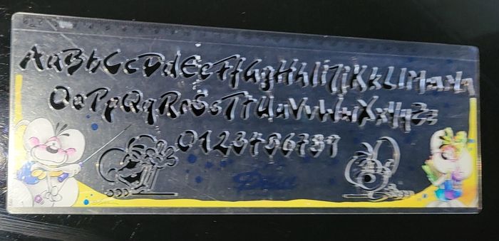 Règle à pochoir Diddl, Diddl - Règle pochoirs en très bon état #Diddle Règle à pochoir Diddl, Diddl - Règle pochoirs en très bon état #Diddle Règle à pochoir Diddl, Diddl - Règle pochoirs en très bon état #Diddle - photo numéro 4