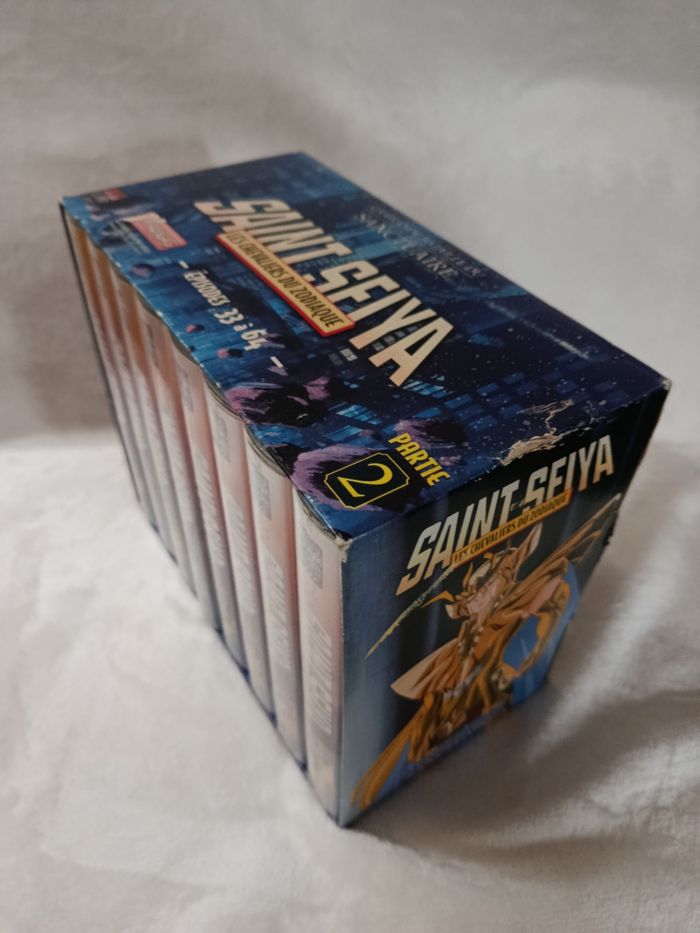A saisir, coffret collector VHS  " saint Seiya " ( bien lire svp ) - photo numéro 4