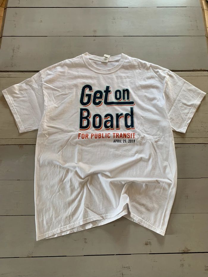 Tee shirt blanc printed « Get on board » USA April 2019