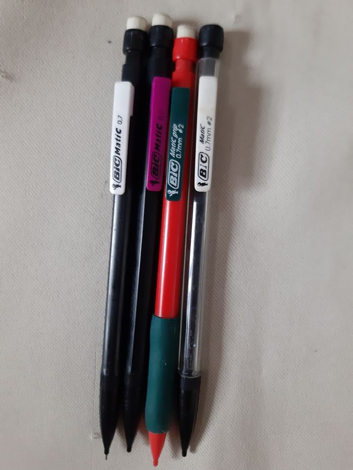 lot de 4 porte-mines Bic Matic 0,7 mm HB