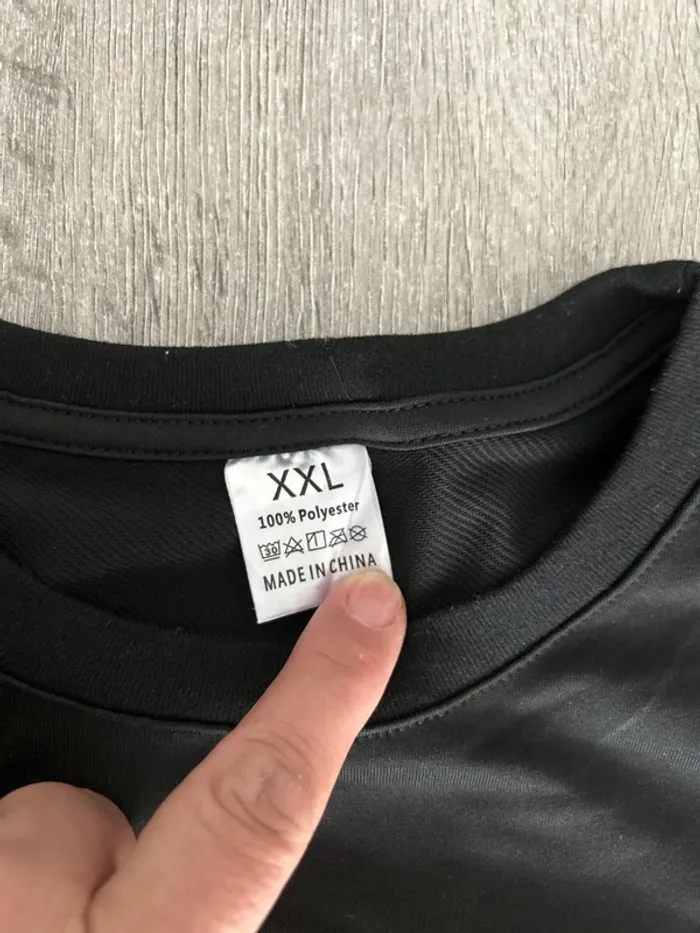 Teeshirt - photo numéro 2