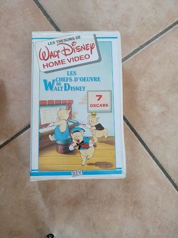 vhs les trois petit cochons