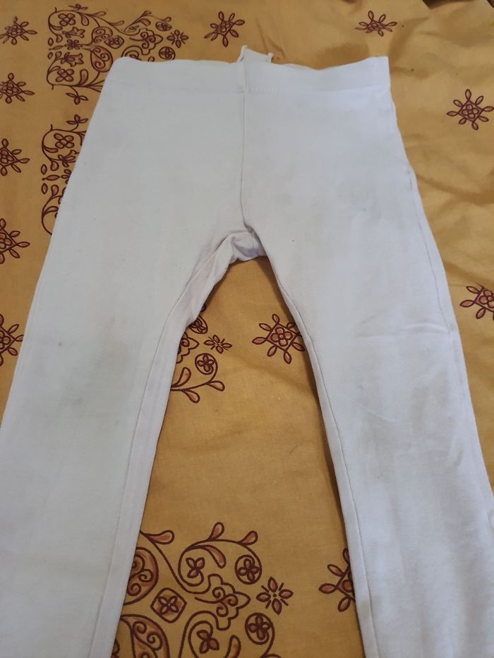 Lot de pantalons 4 ans - photo numéro 2