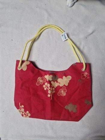 Neuf sac à main fourre tout rouge à fleurs