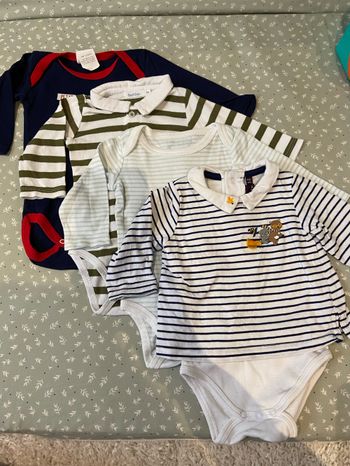 Lot de 4 bodies manches longues 3 mois