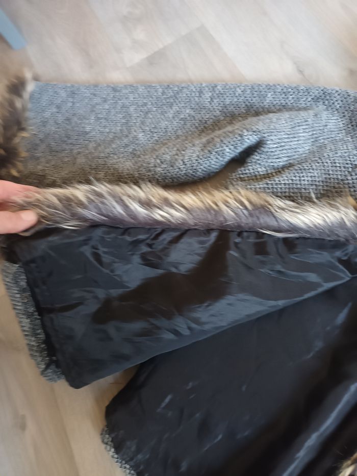 Veste avec capuche et fourrure gris hiver avec poche marque happystar - photo numéro 4