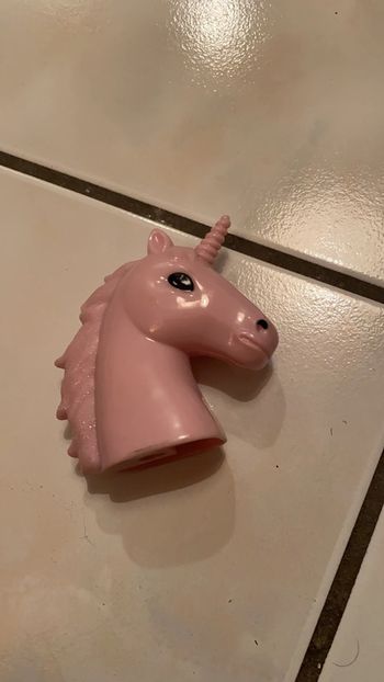 Taille-crayon licorne