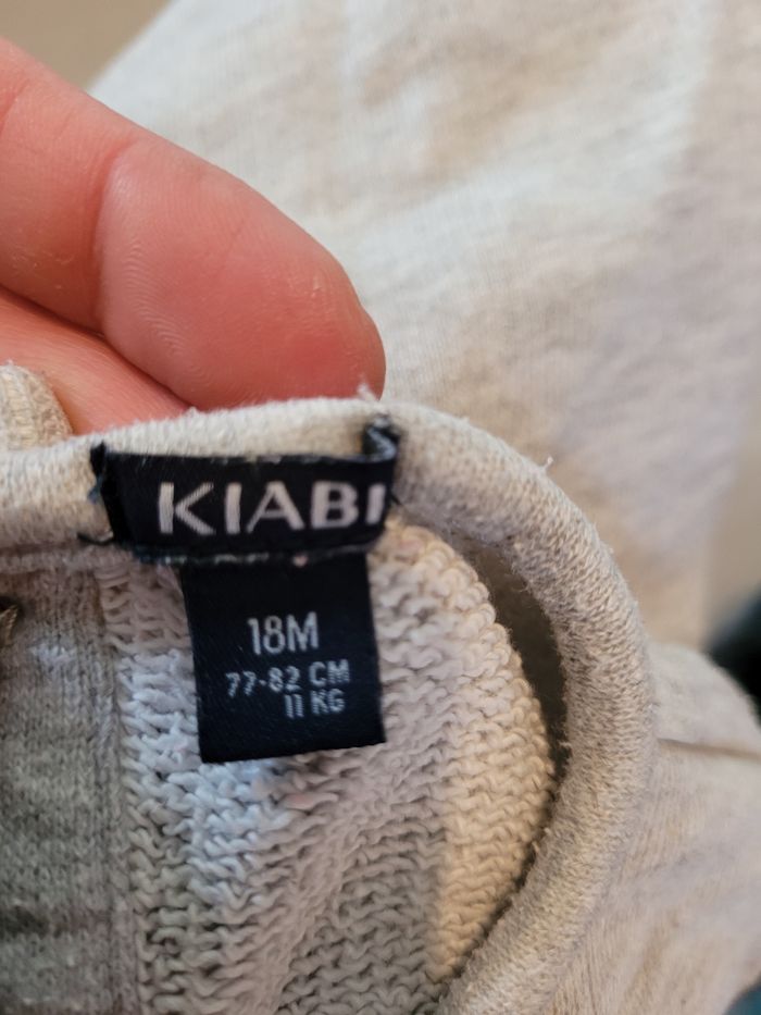 Pull 18 mois Kiabi - photo numéro 2