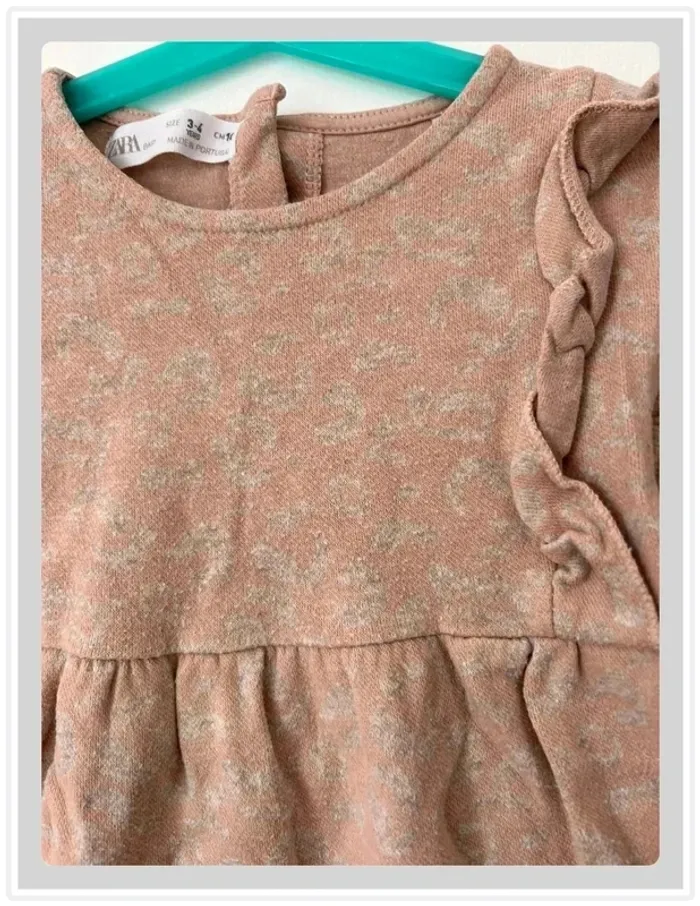 Robe Zara 3-4 ans - photo numéro 2