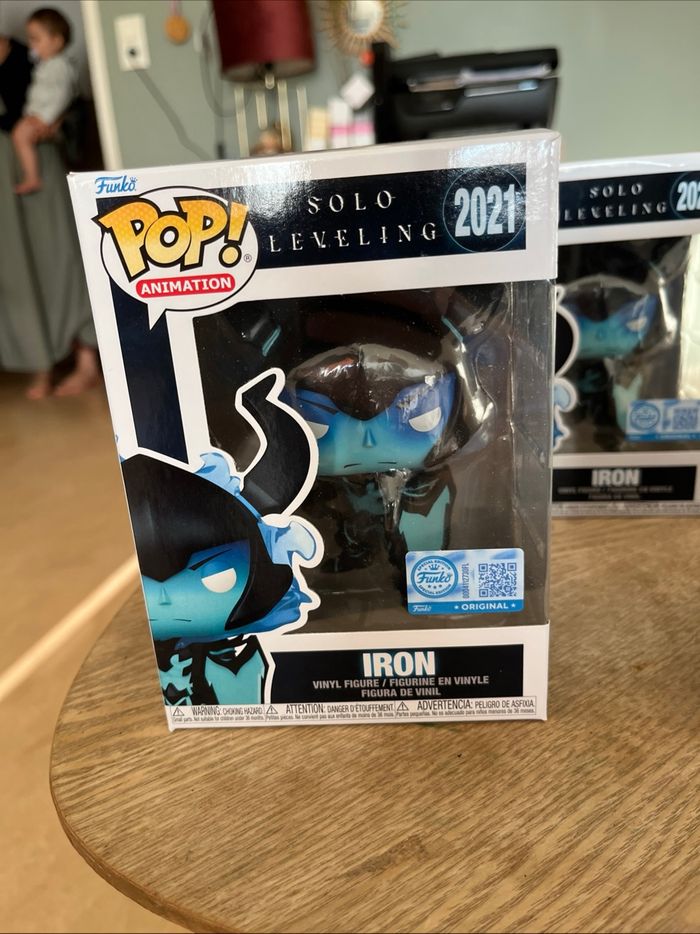 Funko Pop SOLO LEVELING - IRON #2021 Chase - Exclusive Edition