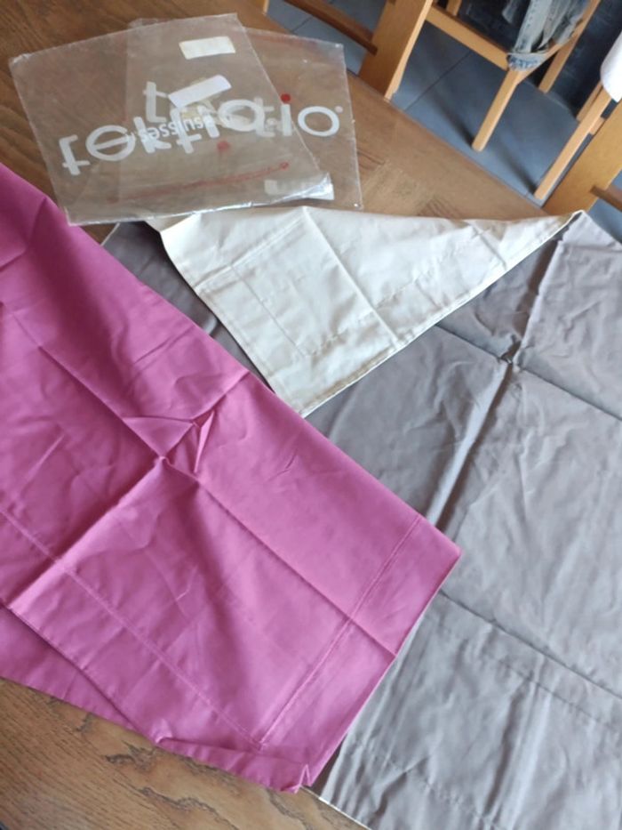 Lot Taie d'oreiller lin et fushia 3suisses