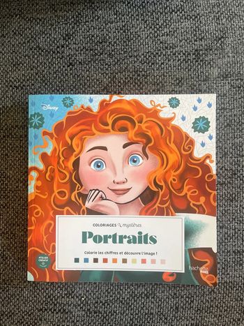 Livre de coloriage Mystère portraits