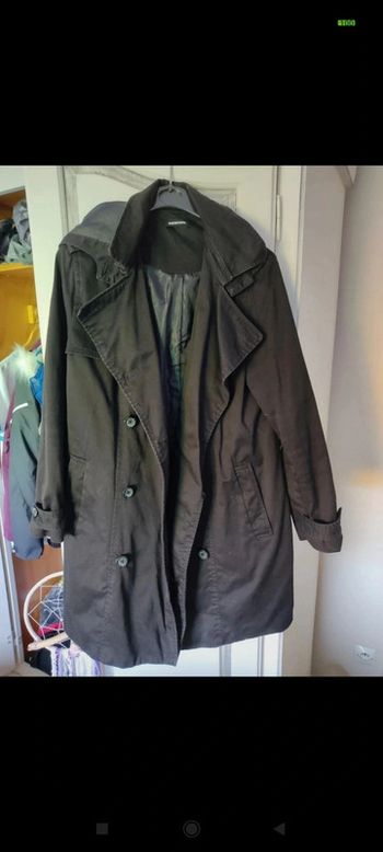 Trench coat