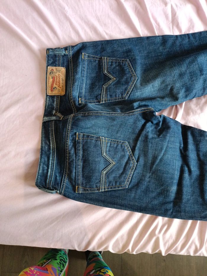 Jean Diesel taille 31 34 neuf jamais porté - photo numéro 7