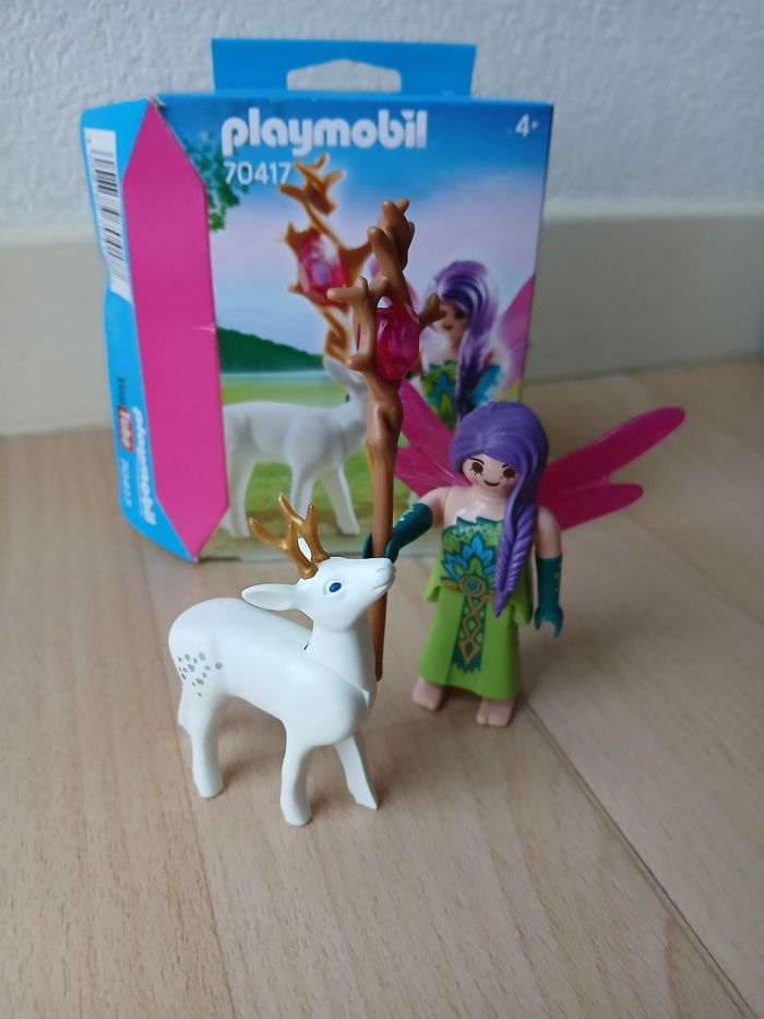 Fée avec chevreuil enchanté multicolore - Playmobil 70417