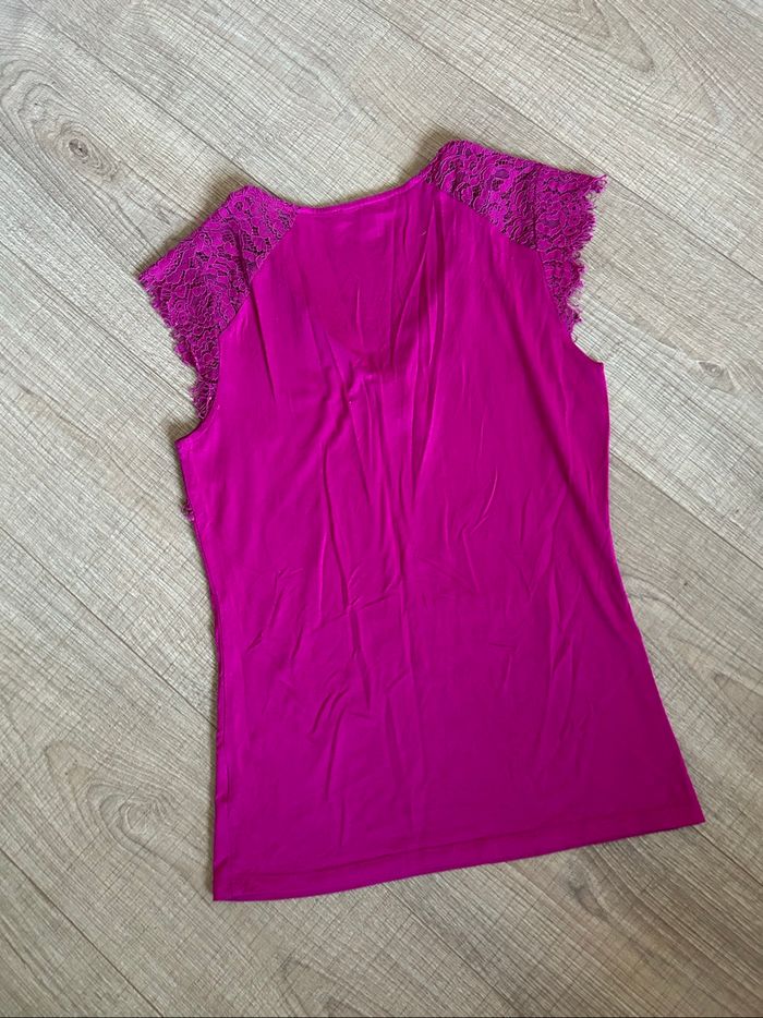 Haut rose fuchsia avec dentelle Morgan taille XS TBE - photo numéro 8