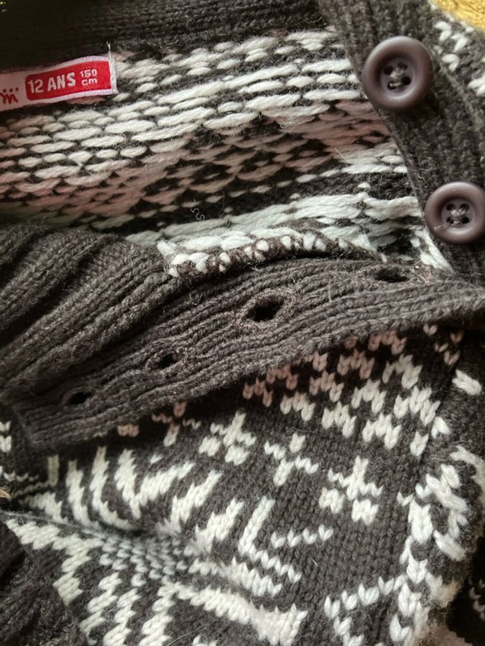 DPAM pull quasi neuf taille 12 ans marron très doux - photo numéro 8