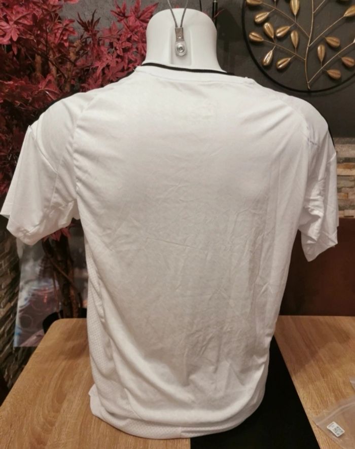 Maillot de foot Réal Madrid - photo numéro 2