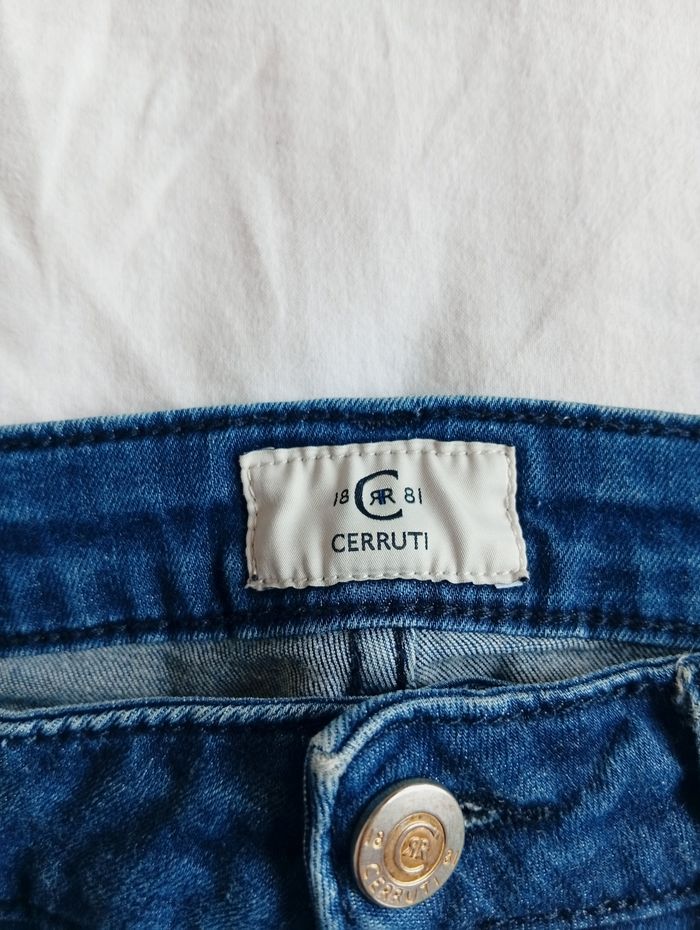 Jean Cerruti taille 26 correspond à 36 - photo numéro 2