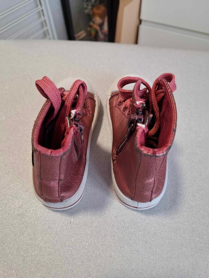 Jolies baskets montantes fille 25 Naf Naf rose pailleté à lacets et zip bon état - photo numéro 7