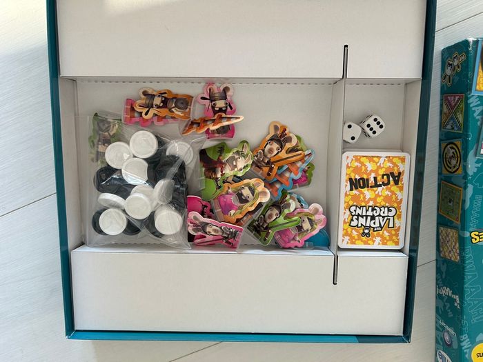 Boîte de plusieurs jeux - photo numéro 3