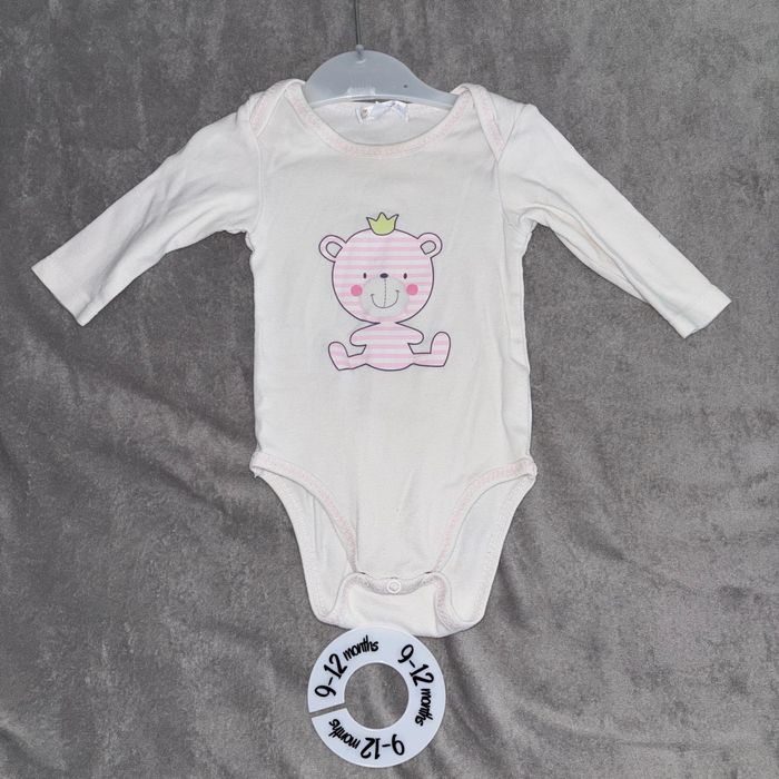 Lot bodies manches longues bebe fille 9 mois - photo numéro 5