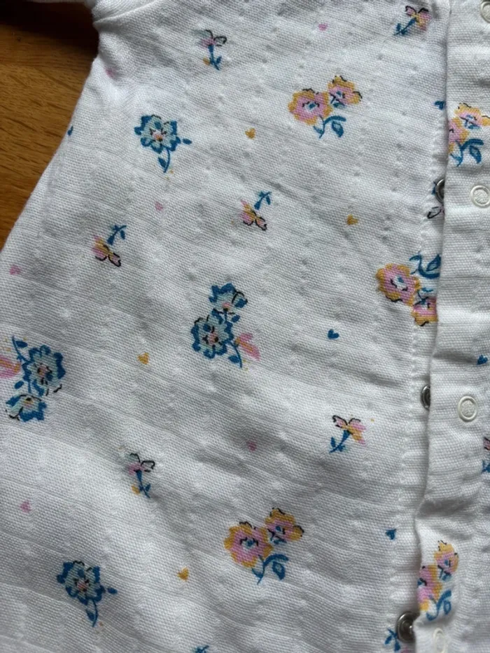 Belle combinaison Petit bateau 1 mois fille - photo numéro 3