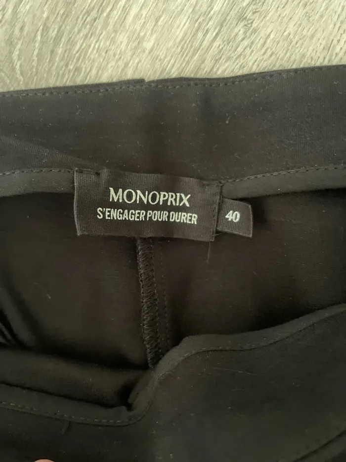 Pantalon noir de tailleur - photo numéro 2