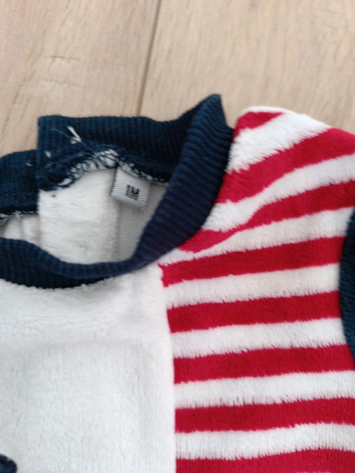 Tenue 1 mois - photo numéro 2