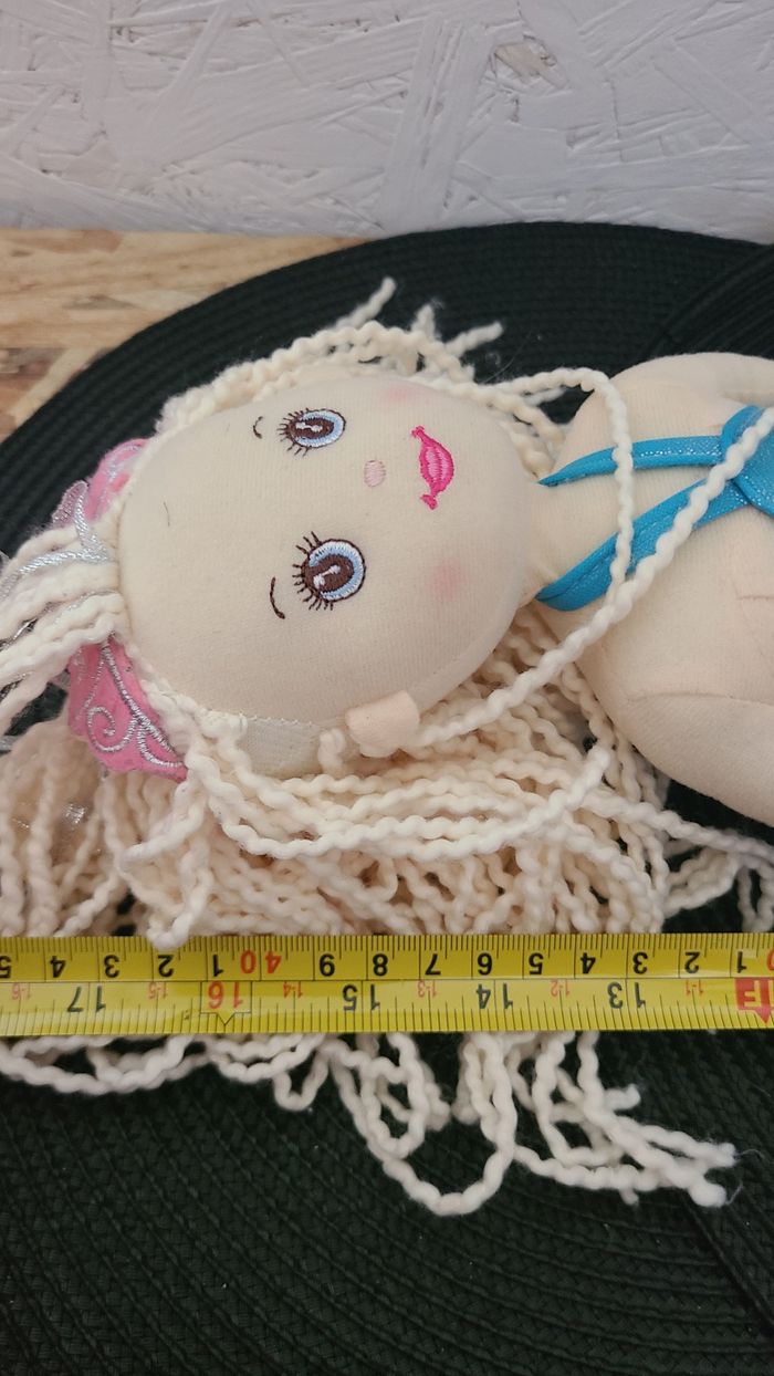 Poupée sirène colorée - photo numéro 2