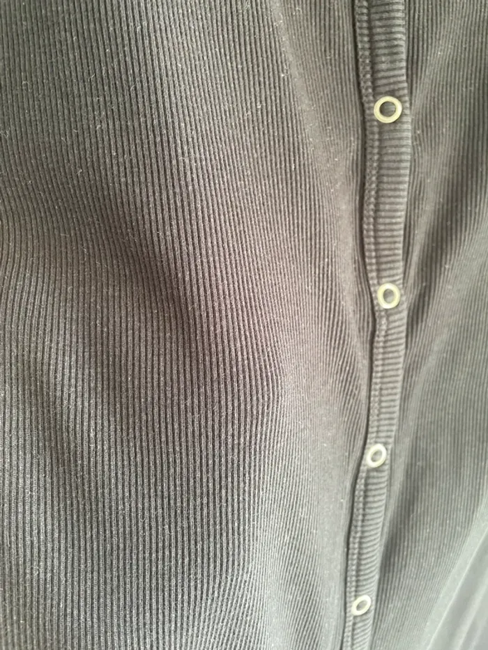 Robe noire boutonnée Zara - photo numéro 2