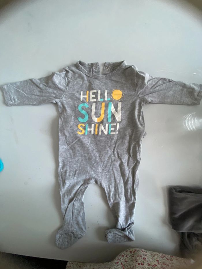 Pyjama taille 12 mois