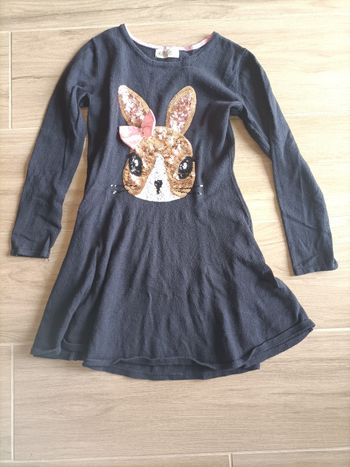 Robe en maille fille 8 ans H&M manches longues sequins lapin bon état 