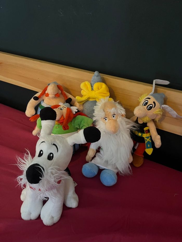 Lot de 7 peluches Astérix et Obélix - photo numéro 4
