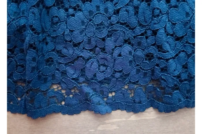 Robe dentelle débardeur/ taille 38 - photo numéro 4