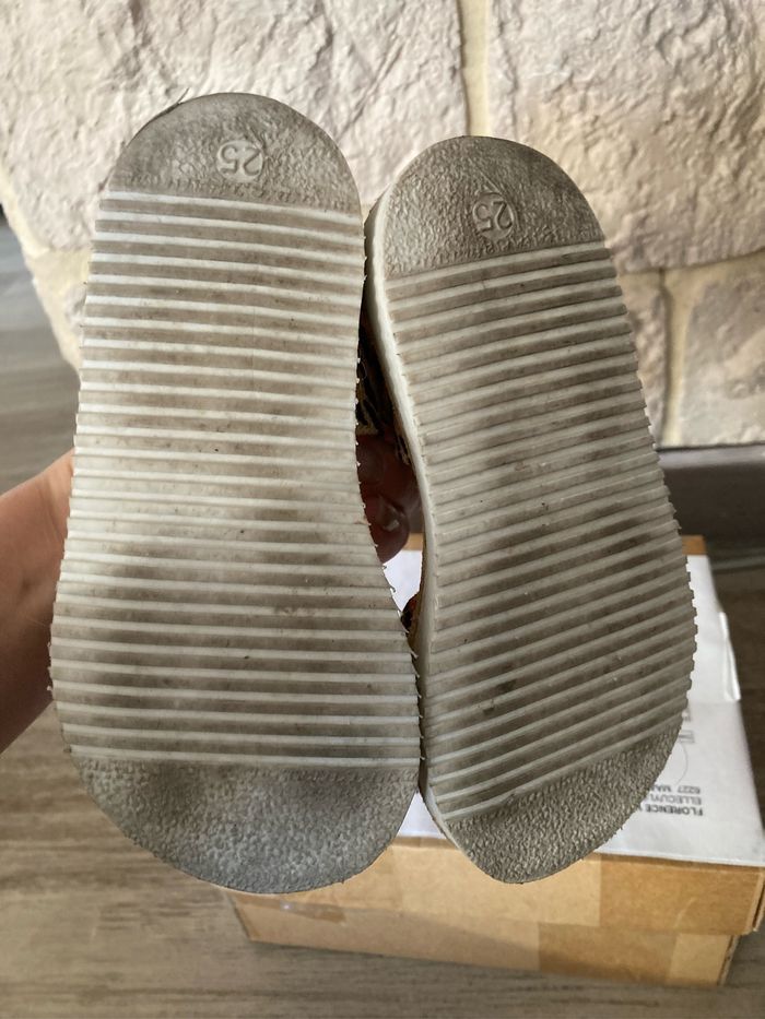 Sandales tigre 25 - photo numéro 3