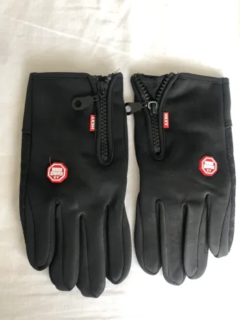 Gants de vélo windstopper neufs taille M