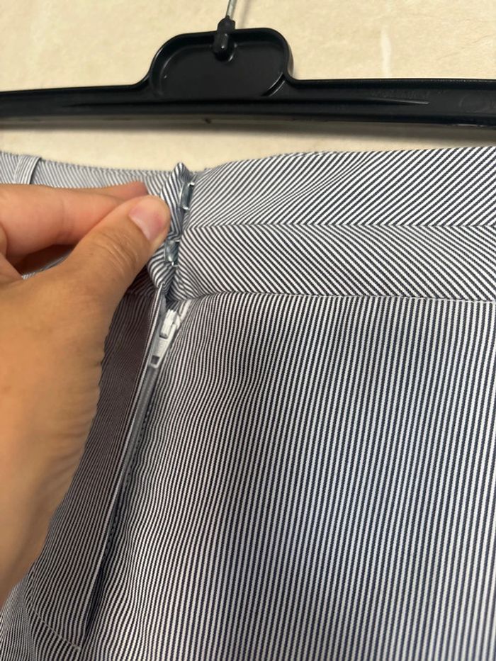 Short Caroll taille 36 - photo numéro 4