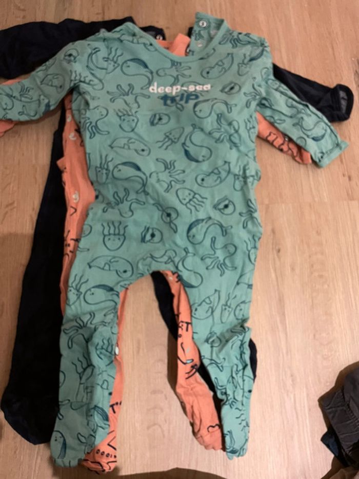 Lot 3 pyjamas 18 mois - photo numéro 2