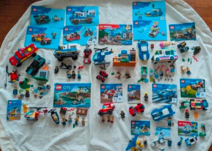 Lot de Lego - 24 sets City et Technic