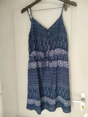 Robe motifs bleu violet et blancT42